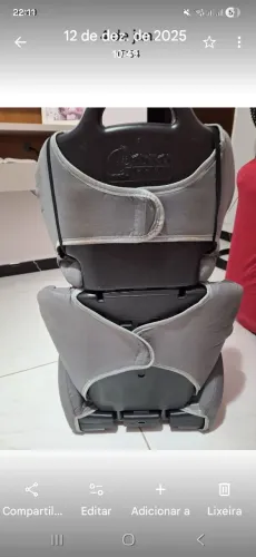 Cadeirinha de automóvel