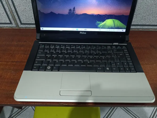 Notebook Philco core i3/4gb/500gb wi-fi webcam bluetooth hdmi windows 10 bateria 100%