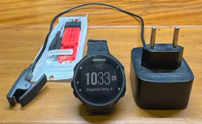 Garmin FORERUNNER 235