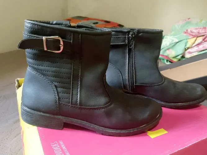 Bota infantil 