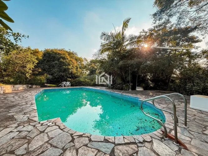 Casa à venda no condomínio Fazendinha