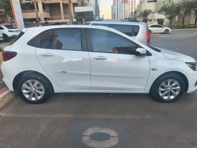 Chevrolet Onix Hatch LTZ 1.0 12V TB Flex Mec. 4P 2022