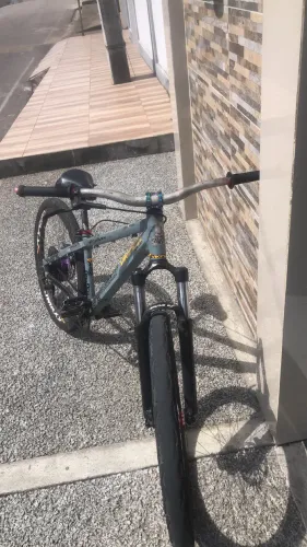 Vendo viking tuf 30 pra vender ligeiro barato por que preciso de dinheiro bota preço