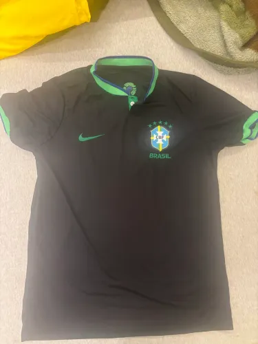 Camisa do Brasil nova tamanho P nacional 