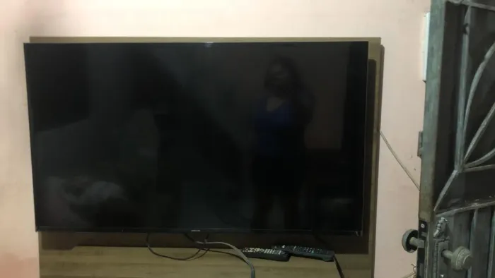 Tv smart 50 polegadas Samsung  com o painel 