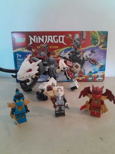 Lego Ninjago Dragons Rising - Zilvar e Grimtak