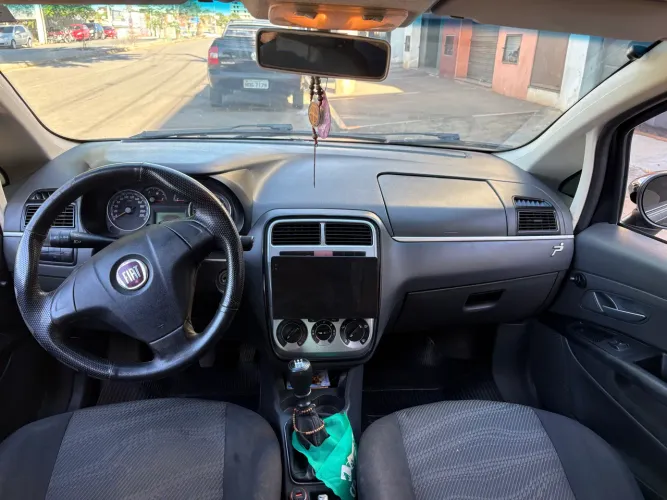 Fiat Punto ELX 1.4 Fire Flex 8V 5P 2008