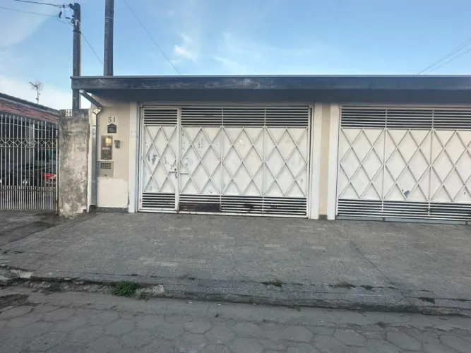 Casa a venda ou troca por carro, caminhão 
