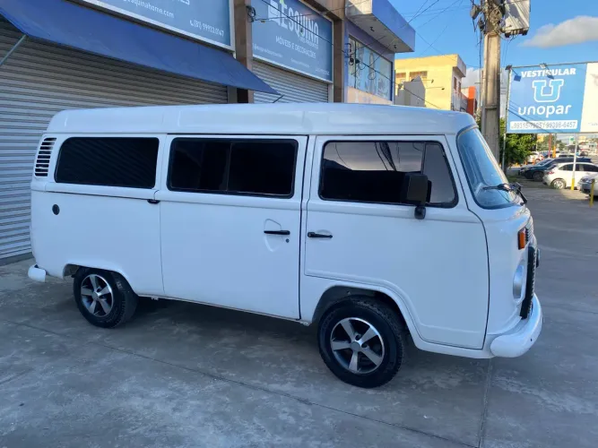 Volkswagen Kombi Standard 1.4 MI Total Flex 8V 2013
