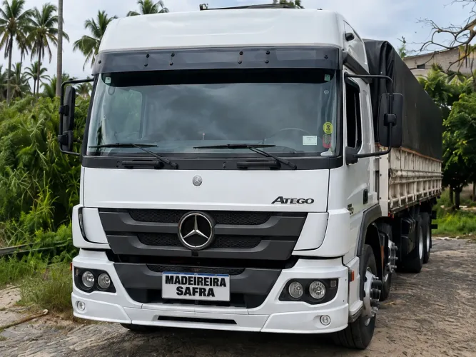 MB ATEGO 3030 8x2 GRANELEIRO 2021/2021 - EXTRA CONSERVADO