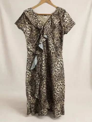 Vestido Onça com Babado