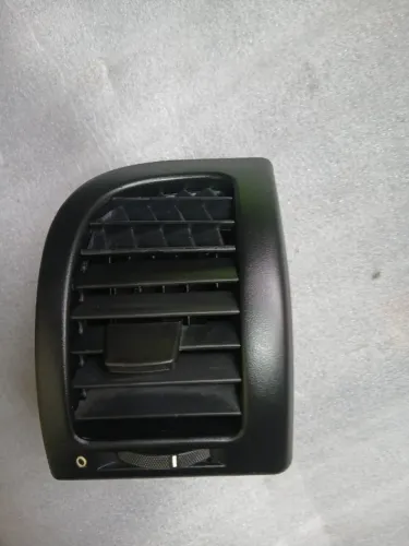 DIFUSOR DE AR PAINEL ZAFIRA LADO DIREITO
