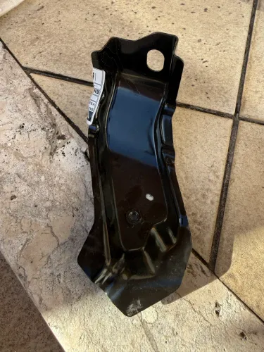 Par Suporte Apoio Farol Mitsubishi Eclipse Cross 2022