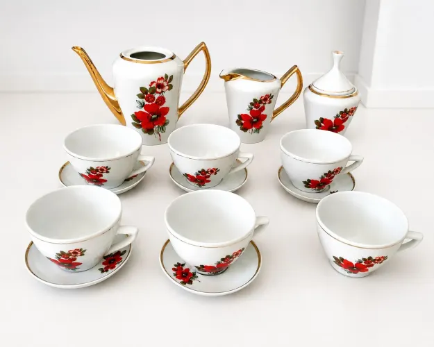conjunto de café vintage da marca Porcelana Pozzani (Jundiaí)