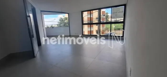 Novo 3 quartos suíte master com closet e hidro , 2 semi suítes 02 vagas. Um por andar. Alt