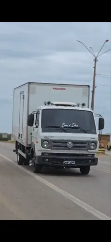 Volkswagen 8.160 Baú Facchini 2018 - Pronto para Trabalhar!