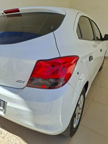 Chevrolet Onix JOY Hatch 1.0 8V Flex Mec. 4P 2019