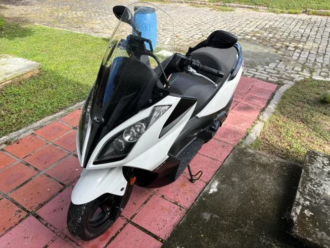 Scooter Downtown 300i