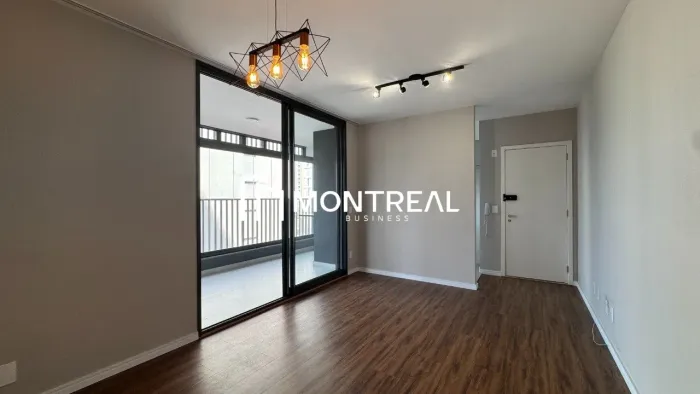 APARTAMENTO À VENDA NO BROOKLIN - 2 DORMITÓRIOS, 1 SUÍTE, 1 VAGA DE GARAGEM.