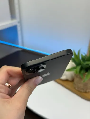 IPHONE 15 PLUS