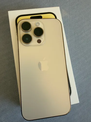 iPhone 14 Pro 256GB Dourado - Impecável + Caixa e Carregador Original 