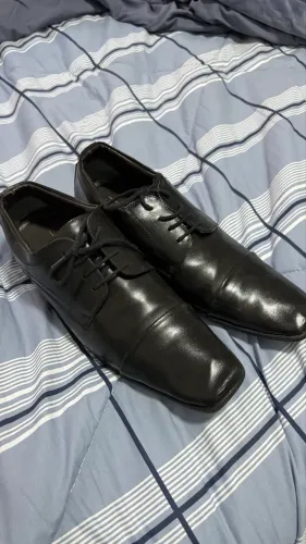 Sapato social de couro TAM 43