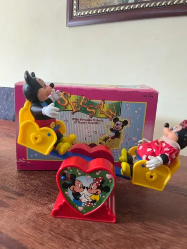 Brinquedo original Disney 
