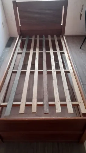 Cama solteiro 