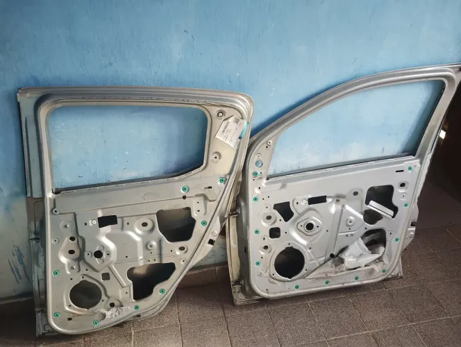 Portas de carro(Mobi)