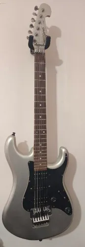 Guitarra Tagima T-785 Ponte flutuante (Floyde Rose) prata