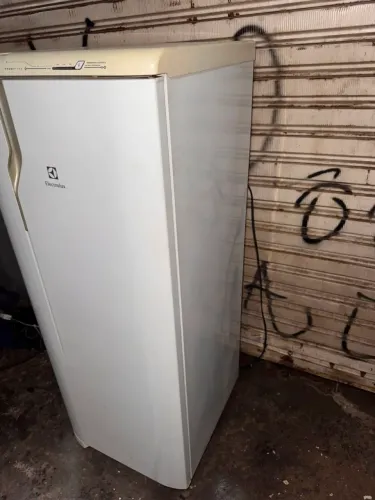 Geladeira Electrolux frost free