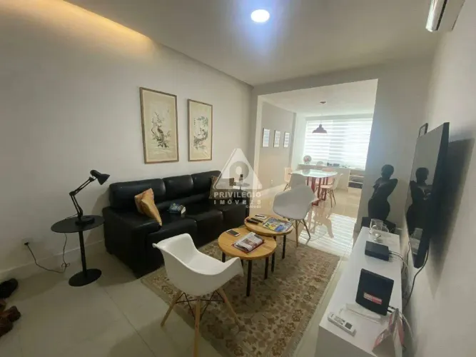 Apartamento à venda, 3 quartos, 1 suíte, 1 vaga, Copacabana - RIO DE JANEIRO/RJ