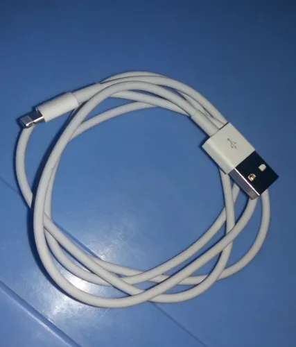 Cabo iPhone Lighting original Apple novo r$50(valor final)