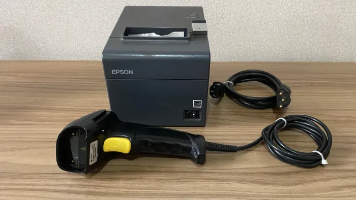 Impressora térmica Epson TM-T20 modelo M249A + Leitor de código de barras C3Tech LB-50 BK