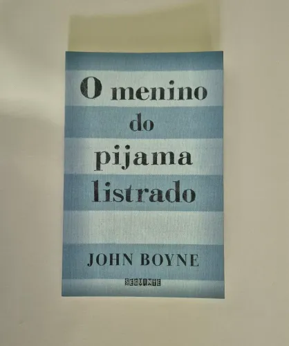 O Menino do Pijama Listrado - John Boyne