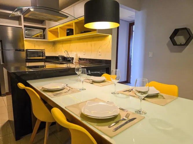 Lake Side Apartamento de 2 Quartos com Mobiliário e Lazer Completo