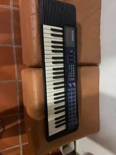 Teclado Casio 
