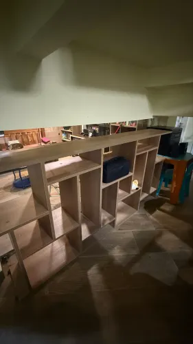 Estante para sala