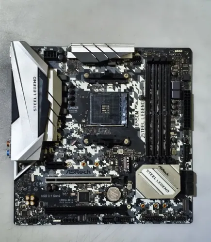 Placa Mãe ASRock B450M Steel Legend