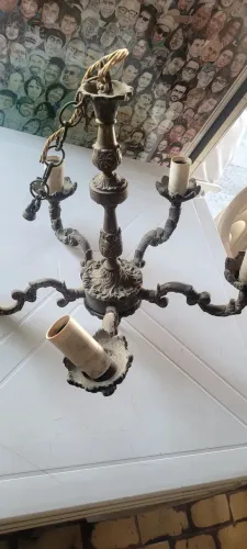 Lustre antigo.
