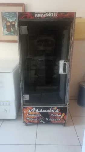 Máquina de Frango Giratória Brasgrill