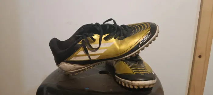 Chuteira Adidas do messi