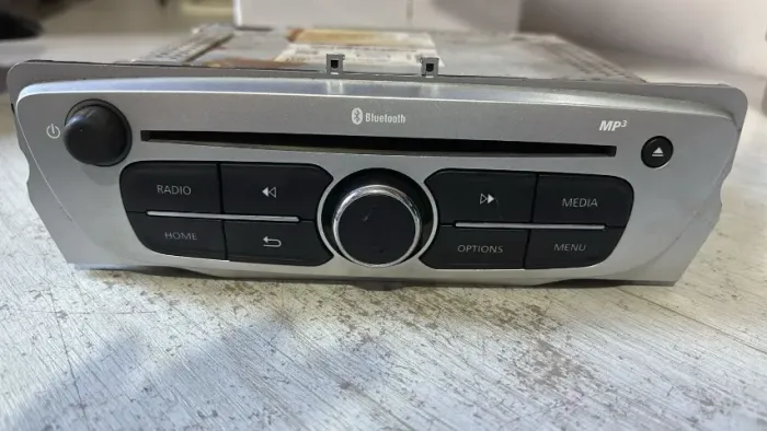 Rádio CD original Bluetooth Fluence 2015 a 2018