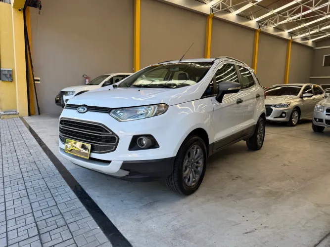 Ford Ecosport Freestyle 1.6 16V Flex 5P 2014