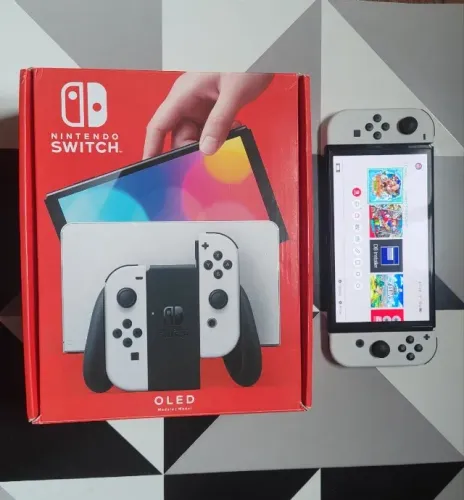 Nintendo switch desbloqueado Oled branco faço envio