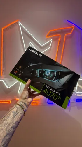 RTX 4070 Ti Gigabyte Eagle OC 12GB