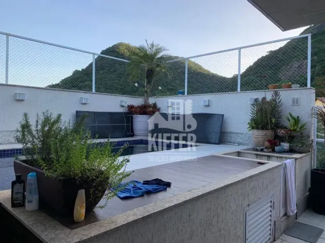 Cobertura à venda, 215 m² por R$ 2.100.000,00 - Itacoatiara - Niterói/RJ