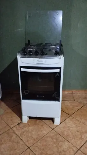 Vendo fogão 4 bocas usado bem conservado