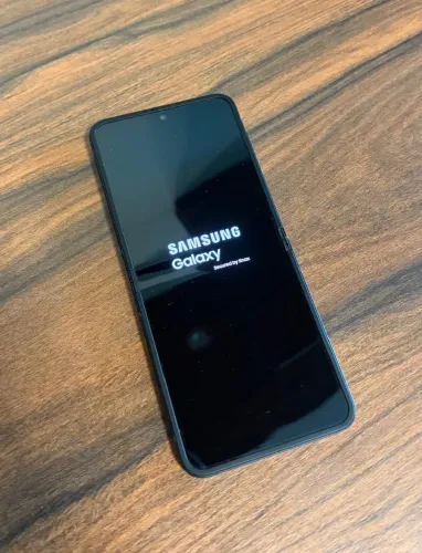 Galaxy Z Flip 7 Fe