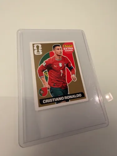 Figurinha legend CR7 dourada